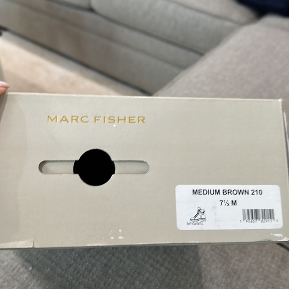 Marc Fischer Isalia boot size 7.5 in brown/black - Picture 2 of 7